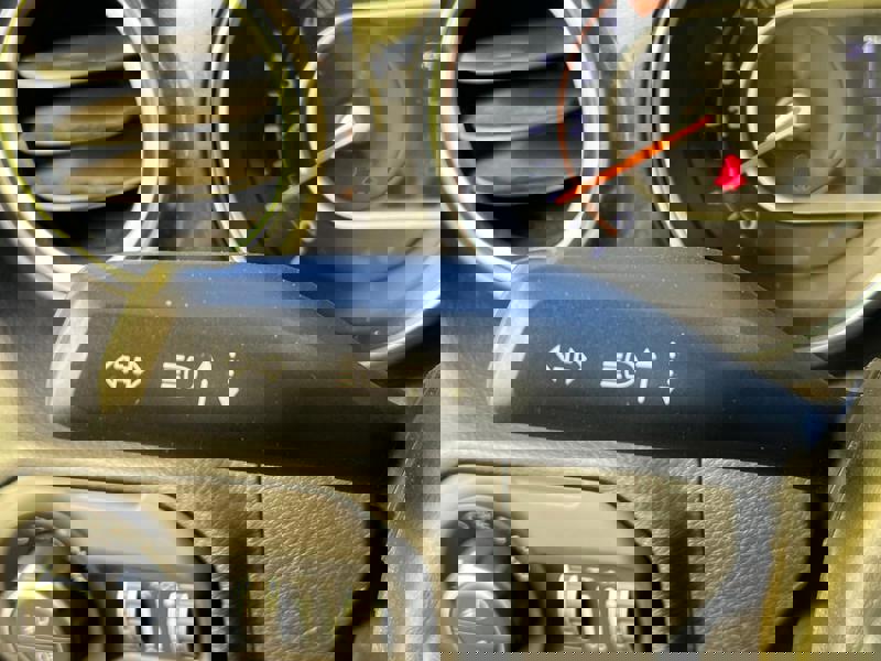 Image Jeep WRANGLER 2.2 CRDI 200 Unlimited Sahara BVA 8 GPS Carplay Clim bi-zone Caméra Siège cuir Attelage Gtie 1 an